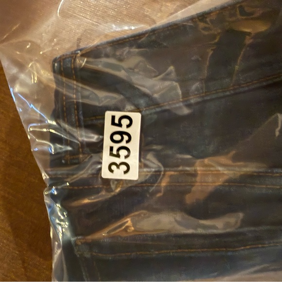 American Eagle Hi Rise Cheeky Shortie Jean Shorts Womens 6 blue Micro Mini Denim - Picture 9 of 9